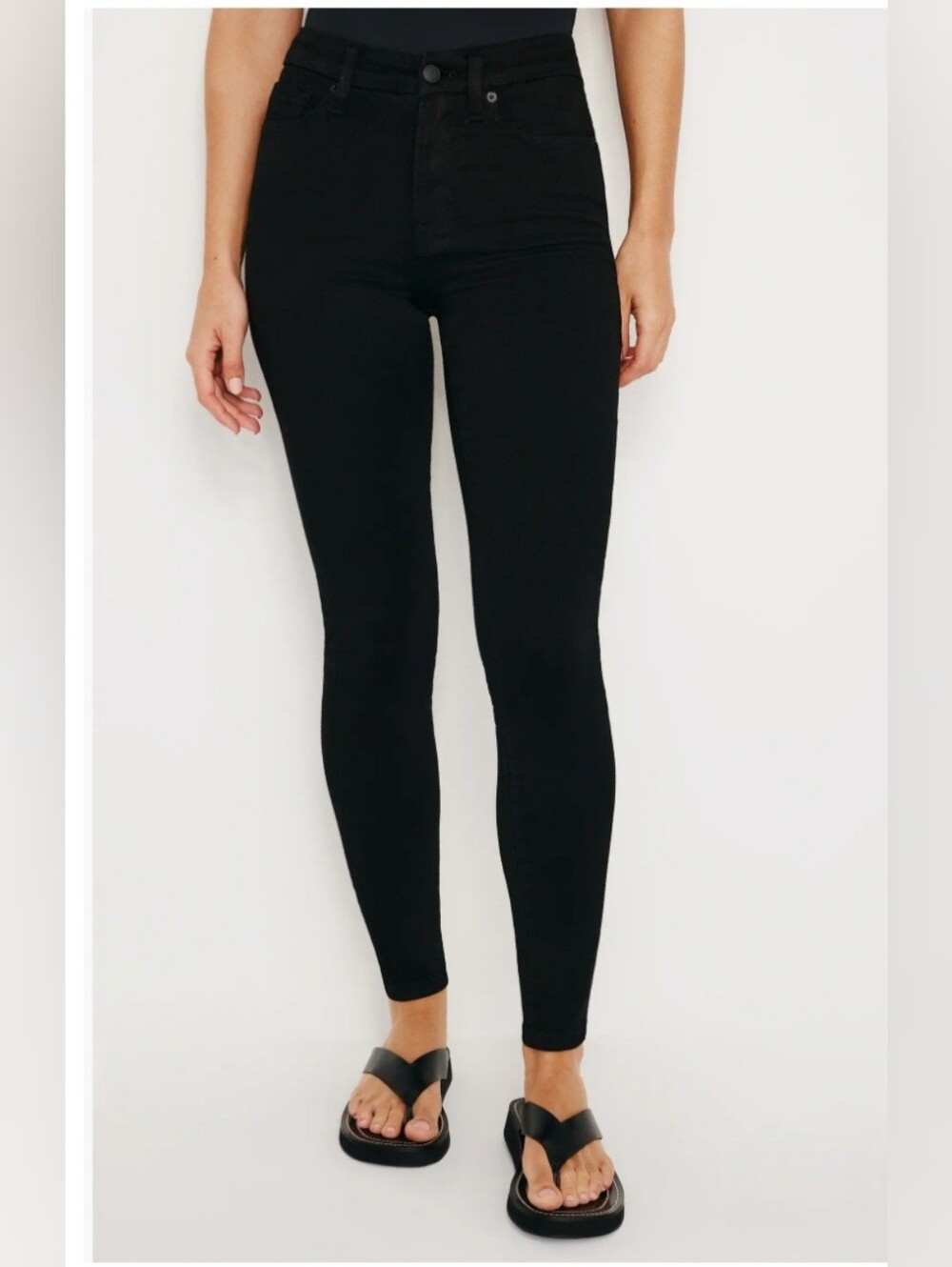 Good American High-Rise Black Jeans - Picture 5 of 7